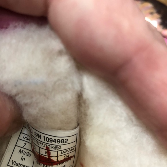 New UGG Classic Short Sequin Boot, Pink Sparkly Boots, UGGs w Sequins, … - Picture 8 of 11